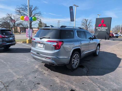 2021 GMC Acadia Denali