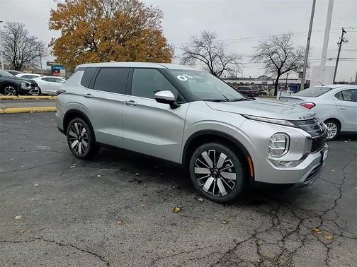 2025 Mitsubishi Outlander SE 2.5 S-AWC