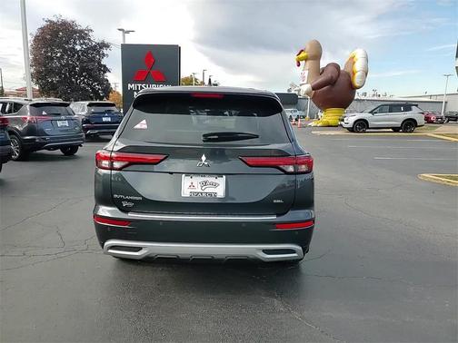 2024 Mitsubishi Outlander SEL 2.5 2WD