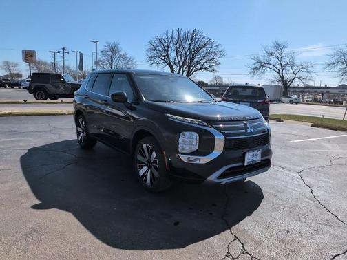 Black Diamond 2026 Mitsubishi Outlander SE 2.5 S-AWC