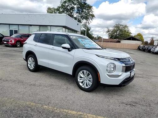 2025 Mitsubishi Outlander ES 2.5 S-AWC