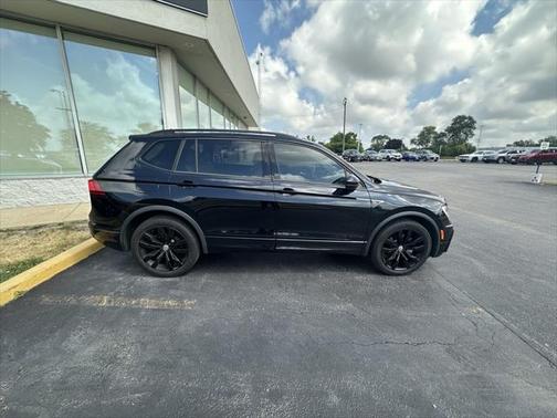 2021 Volkswagen Tiguan 2.0T SE R-Line Black 4MOTION