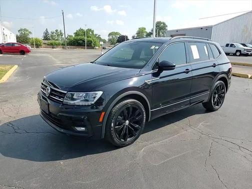 2021 Volkswagen Tiguan 2.0T SE R-Line Black 4MOTION