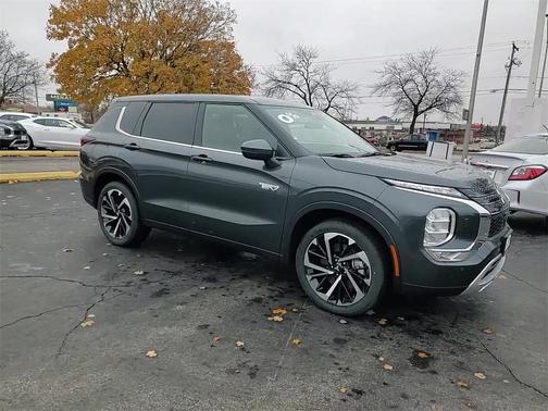 2025 Mitsubishi Outlander PHEV SE S-AWC