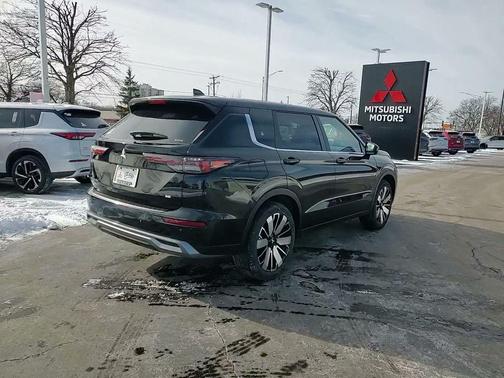 2026 Mitsubishi Outlander SE 2.5 S-AWC