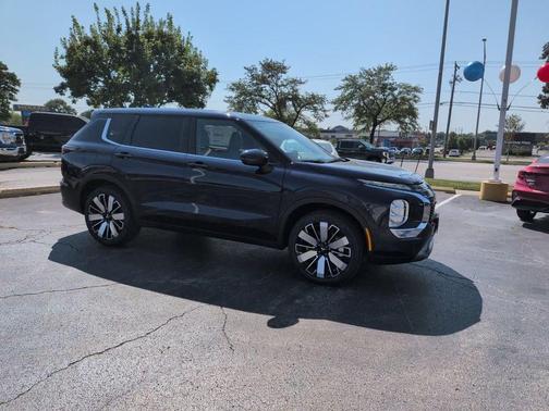 Cosmic Blue 2026 Mitsubishi Outlander SE S-AWC