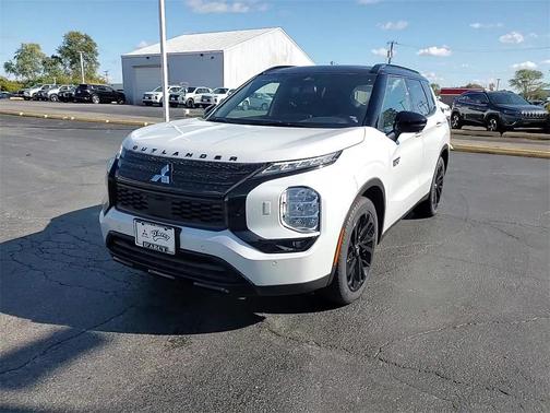 2025 Mitsubishi Outlander PHEV SEL