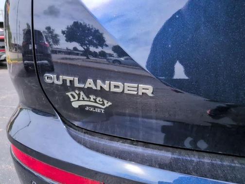 Cosmic Blue 2026 Mitsubishi Outlander SE S-AWC