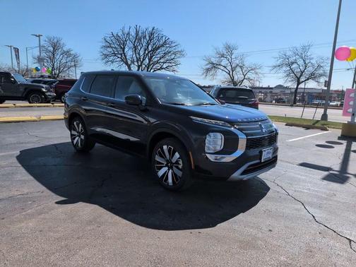 Cosmic Blue 2026 Mitsubishi Outlander SE 2.5 S-AWC