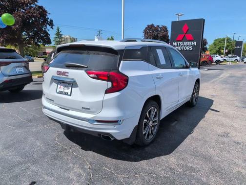 Summit White 2018 GMC Terrain Denali