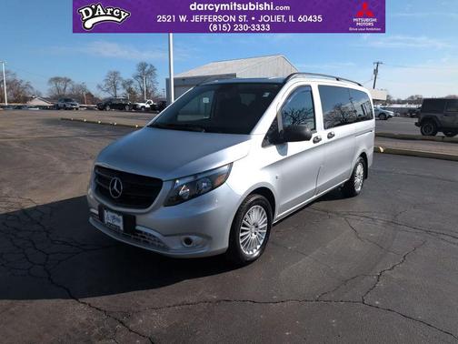 Brilliant Silver Metallic 2017 Mercedes-Benz Metris Base