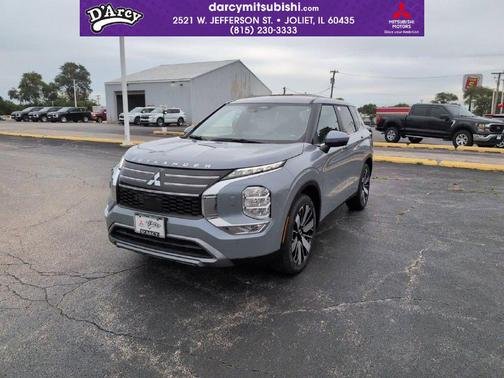 Moonstone 2026 Mitsubishi Outlander SE S-AWC
