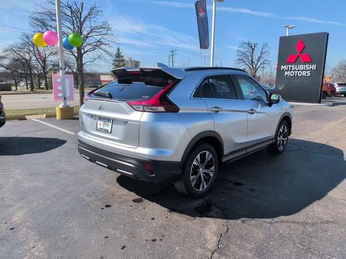 2022 Mitsubishi Eclipse Cross SE