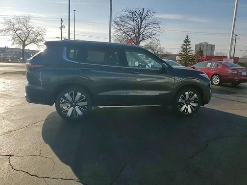 2026 Mitsubishi Outlander SEL 2.5 S-AWC