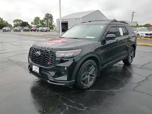 2025 Ford Explorer ST
