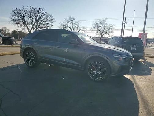 2019 Audi Q8 3.0T Premium Plus