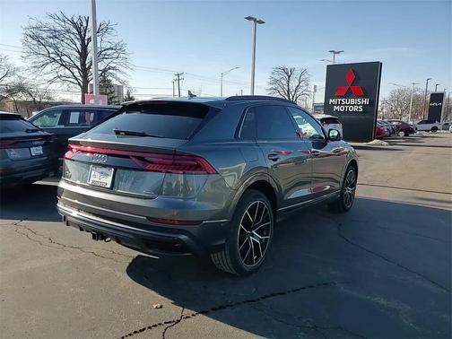 2019 Audi Q8 3.0T Premium Plus