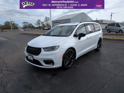 2025 Chrysler Pacifica Limited