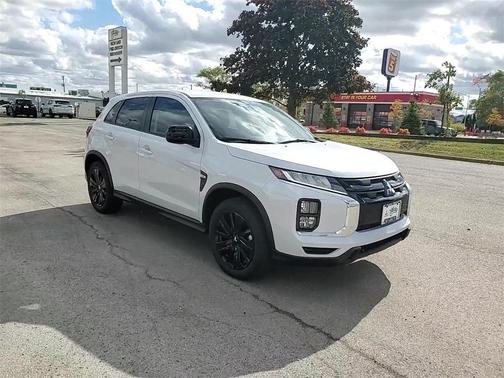 2025 Mitsubishi Outlander Sport 2.0 LE