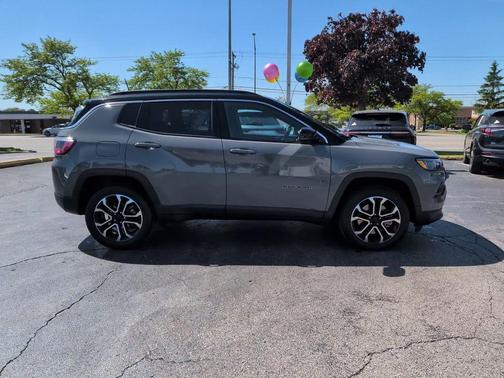 Sting-Gray Clearcoat 2023 Jeep Compass Limited