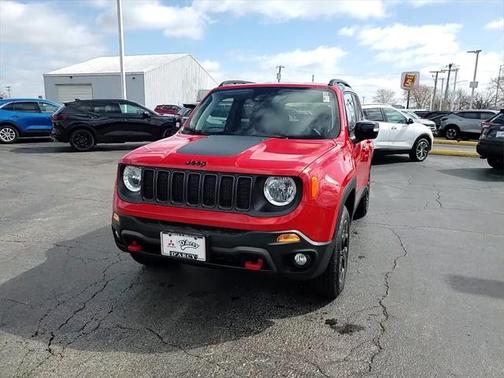 2023 Jeep Renegade Trailhawk