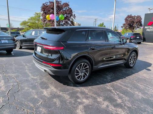 Infinite Black 2020 Lincoln Corsair Standard