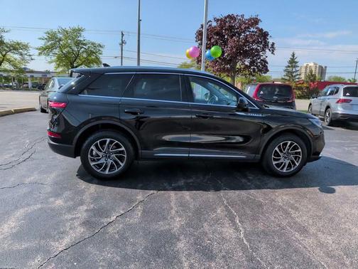 Infinite Black 2020 Lincoln Corsair Standard