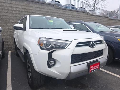 2024 Toyota 4Runner TRD Off Road