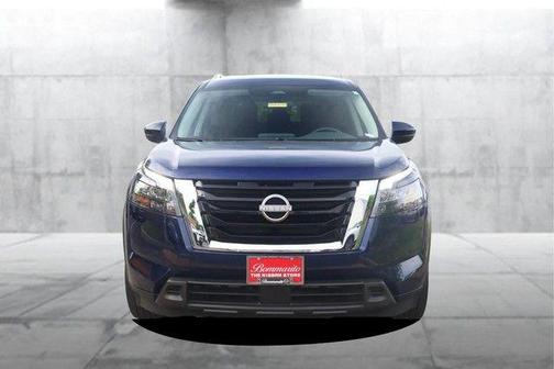 Deep Ocean Blue 2025 Nissan Pathfinder SV