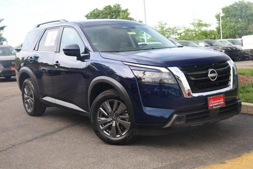 Deep Ocean Blue 2025 Nissan Pathfinder SV