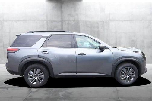 Gun Metallic 2025 Nissan Pathfinder SV