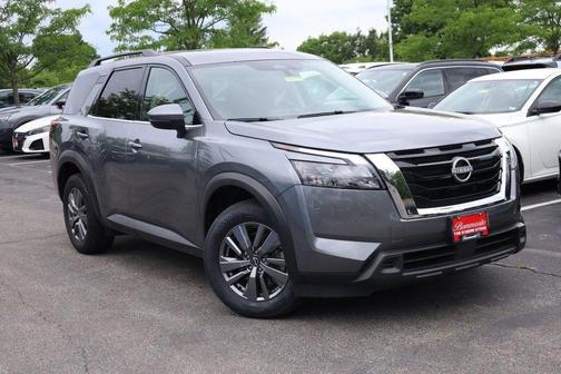 Gun Metallic 2025 Nissan Pathfinder SV