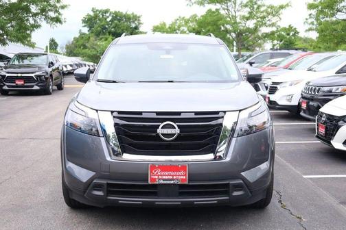 Gun Metallic 2025 Nissan Pathfinder SV