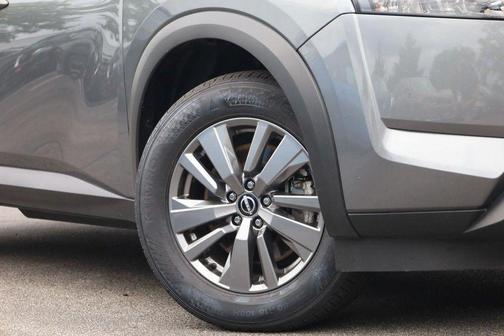 Gun Metallic 2025 Nissan Pathfinder SV