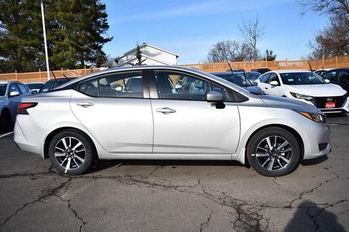 2025 Nissan Versa 1.6 SV