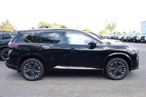 Super Black 2026 Nissan Rogue Platinum