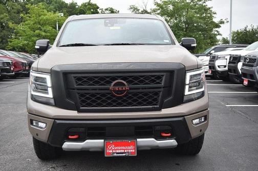 2024 Nissan Titan PRO-4X