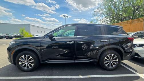 Mineral Black 2023 INFINITI QX60 Pure