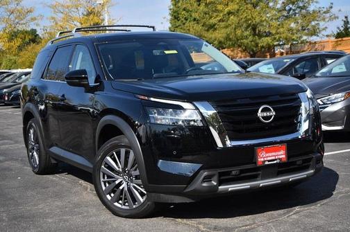 2024 Nissan Pathfinder SL