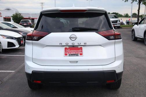 Everest White P 2025 Nissan Rogue SV