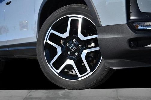 2023 Honda Passport Elite