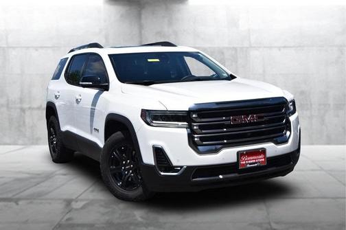 2022 GMC Acadia AT4
