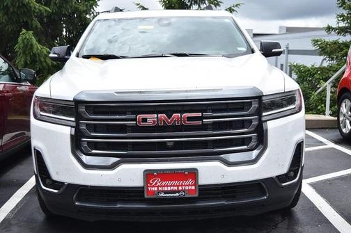 2022 GMC Acadia AT4