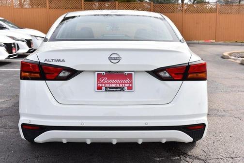 2025 Nissan Altima SV