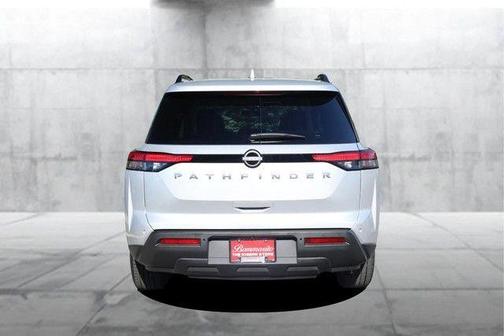Brilliant Silver Metallic 2025 Nissan Pathfinder SV