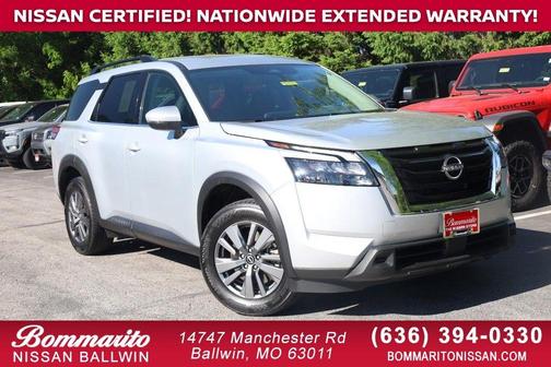 Brilliant Silver Metallic 2025 Nissan Pathfinder SV