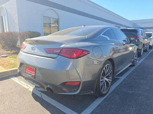 2017 INFINITI Q60 3.0T Premium