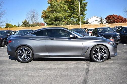 2017 INFINITI Q60 3.0T Premium