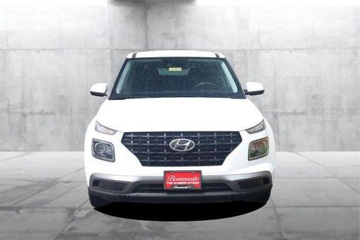 Ceramic White 2021 Hyundai VENUE SE