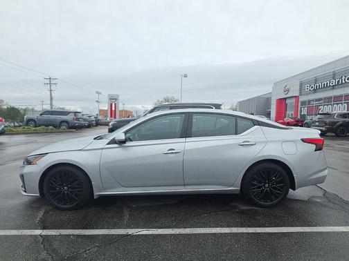 Brilliant Silver Metallic 2025 Nissan Altima SV